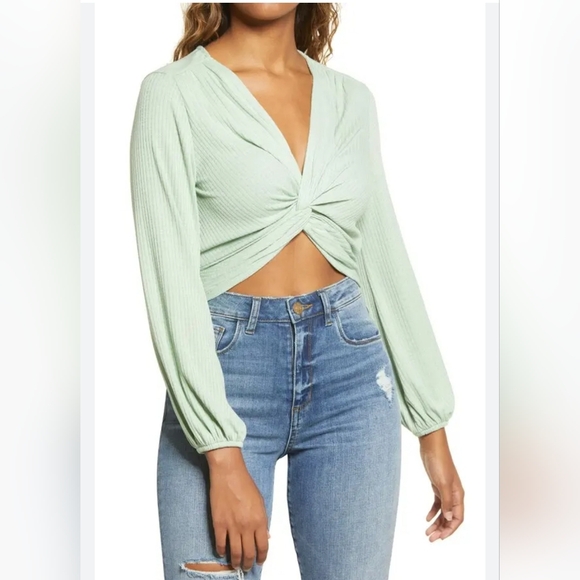 Good Luck Gem Tops - From Nordstrom Ribbed Twist Knot V-Neck Long Sleeve Womens Crop Top M Green